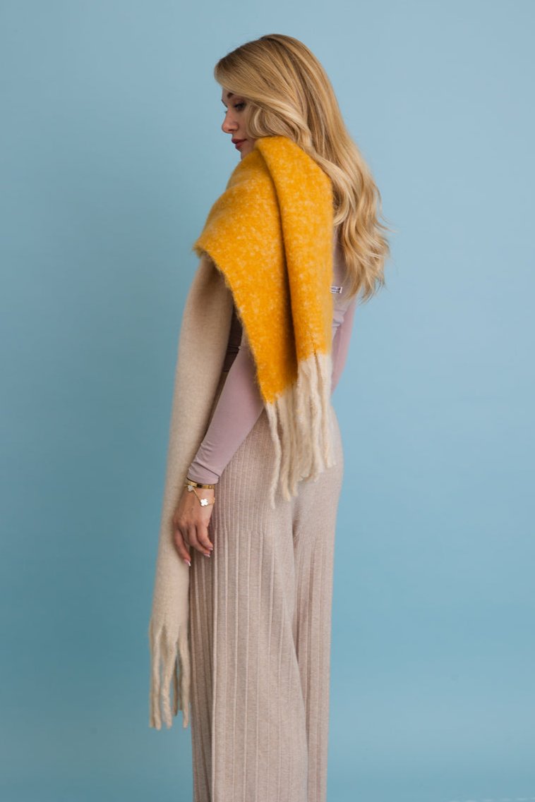 Cozy Solid Two Tone Tassel Scarf - NeoKira Unlimited