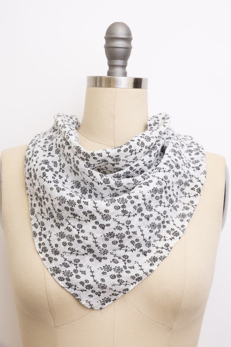 Light Printed Small Pattern Neck Scarf – Chic & Stylish - NeoKira Unlimited