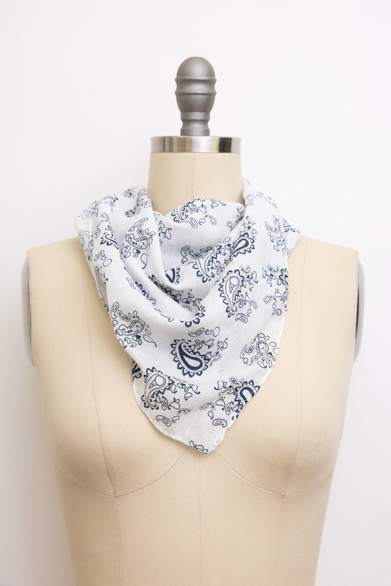 Light Printed Small Pattern Neck Scarf – Chic & Stylish - NeoKira Unlimited