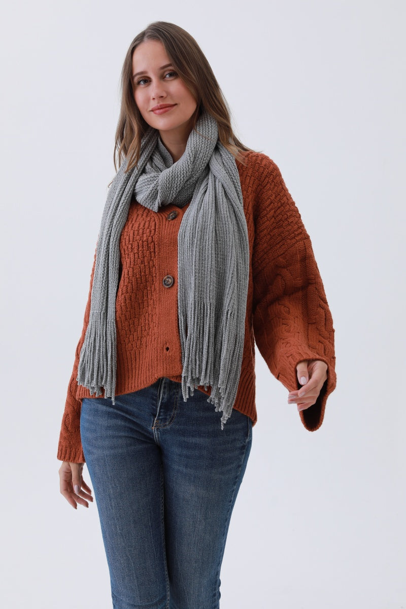 Luxe Chenille Knit Scarf – Plush Tassel Elegance - NeoKira Unlimited