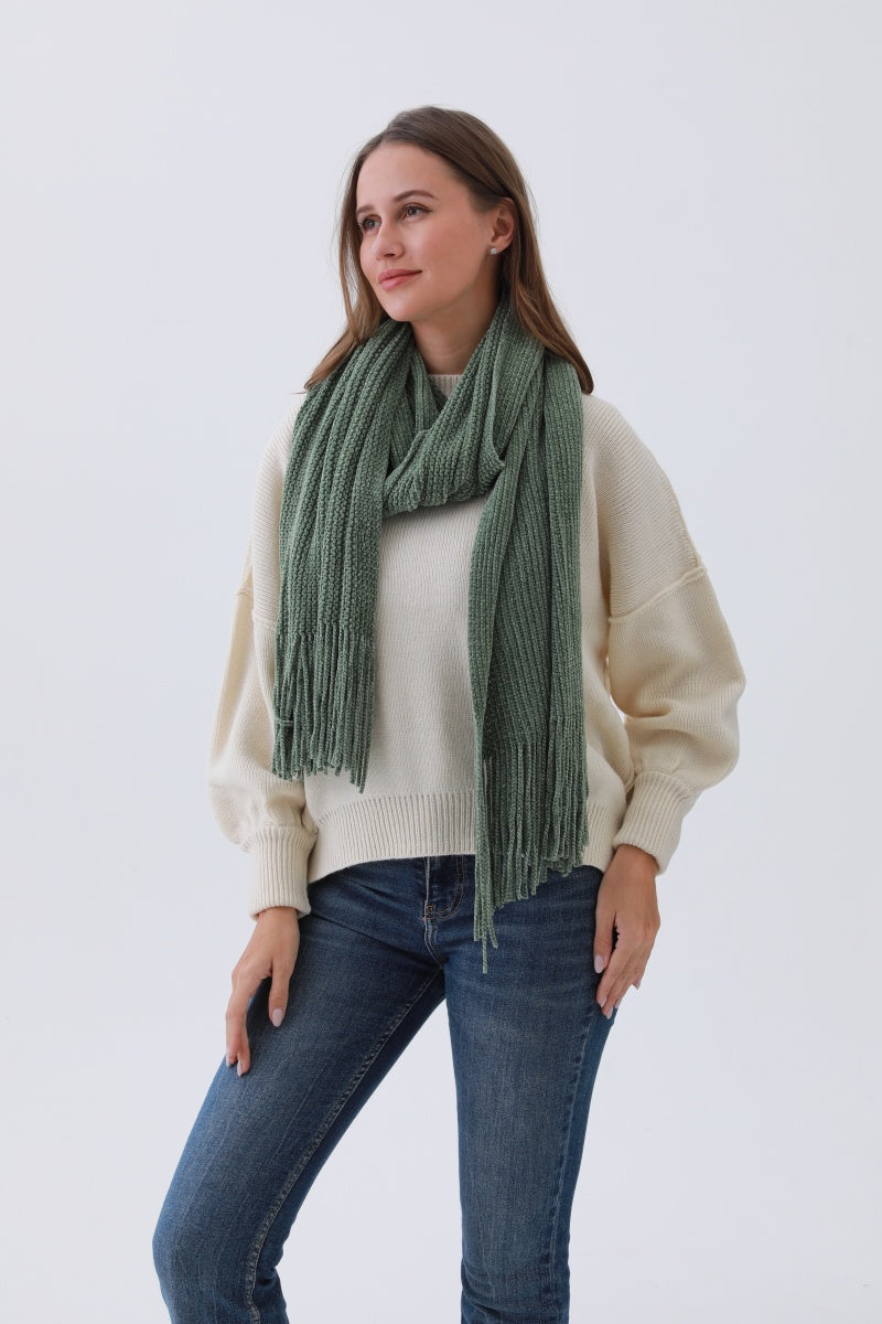Luxe Chenille Knit Scarf – Plush Tassel Elegance - NeoKira Unlimited