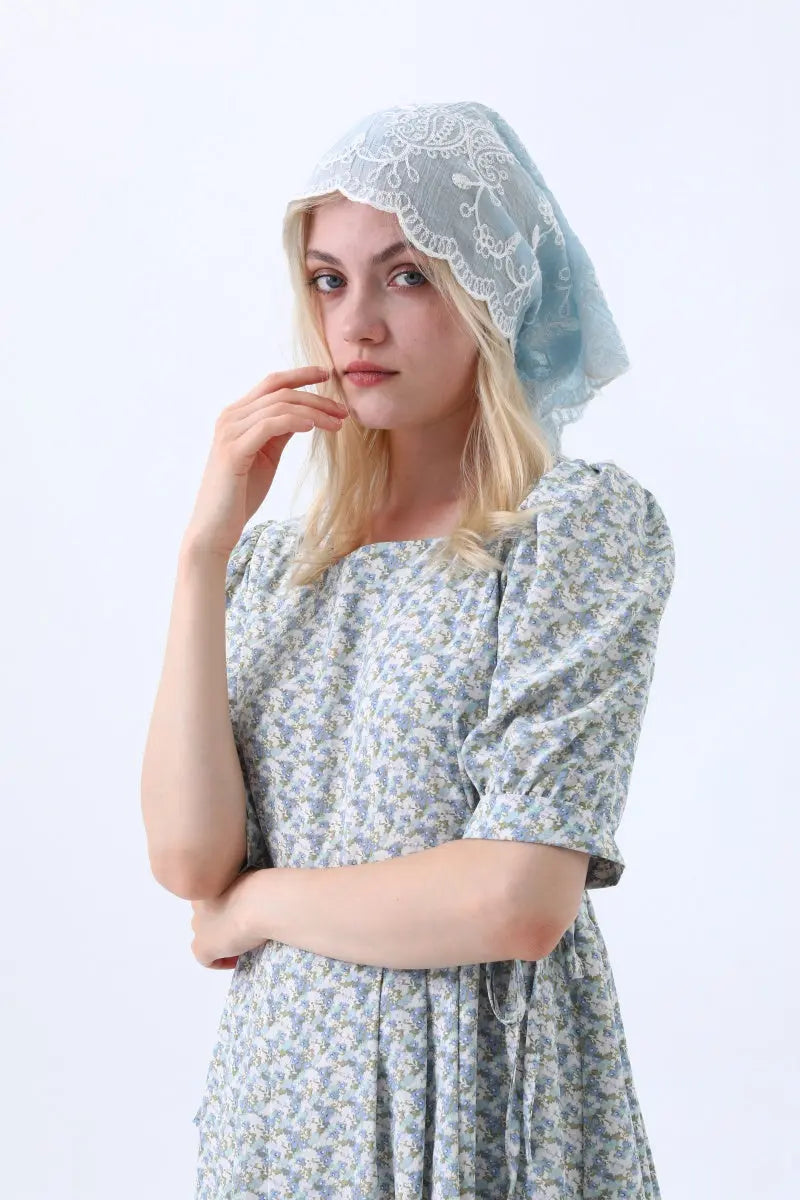 Boho Floral Embroidered Triangle Headscarf – Lightweight Casual Scarf - NeoKira Unlimited