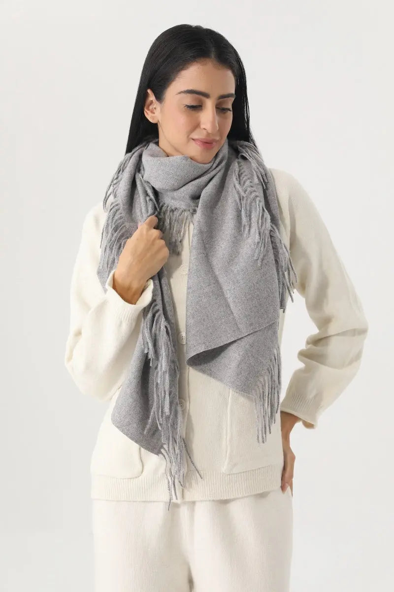 Solid Color Tassel Women Soft Thick Warm Winter Shawl 🧸🧣 - NeoKira Unlimited