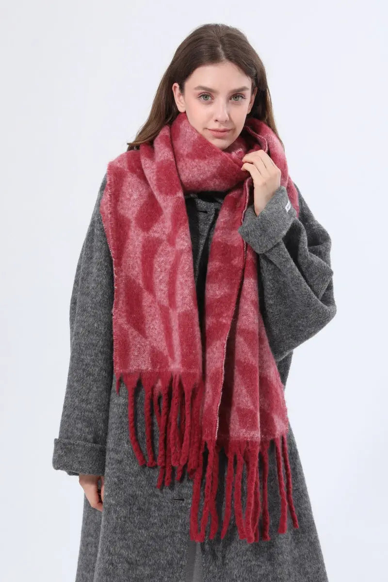 Women Abstract Diamond Check Tassel Scarf Soft Thick Winter Wrap Shawl 🧣✨ - NeoKira Unlimited