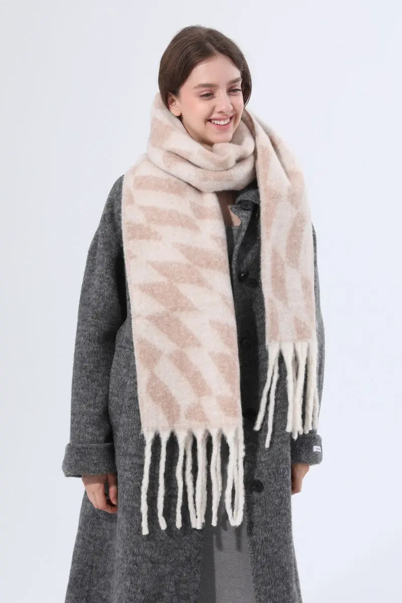 Women Abstract Diamond Check Tassel Scarf Soft Thick Winter Wrap Shawl 🧣✨ - NeoKira Unlimited