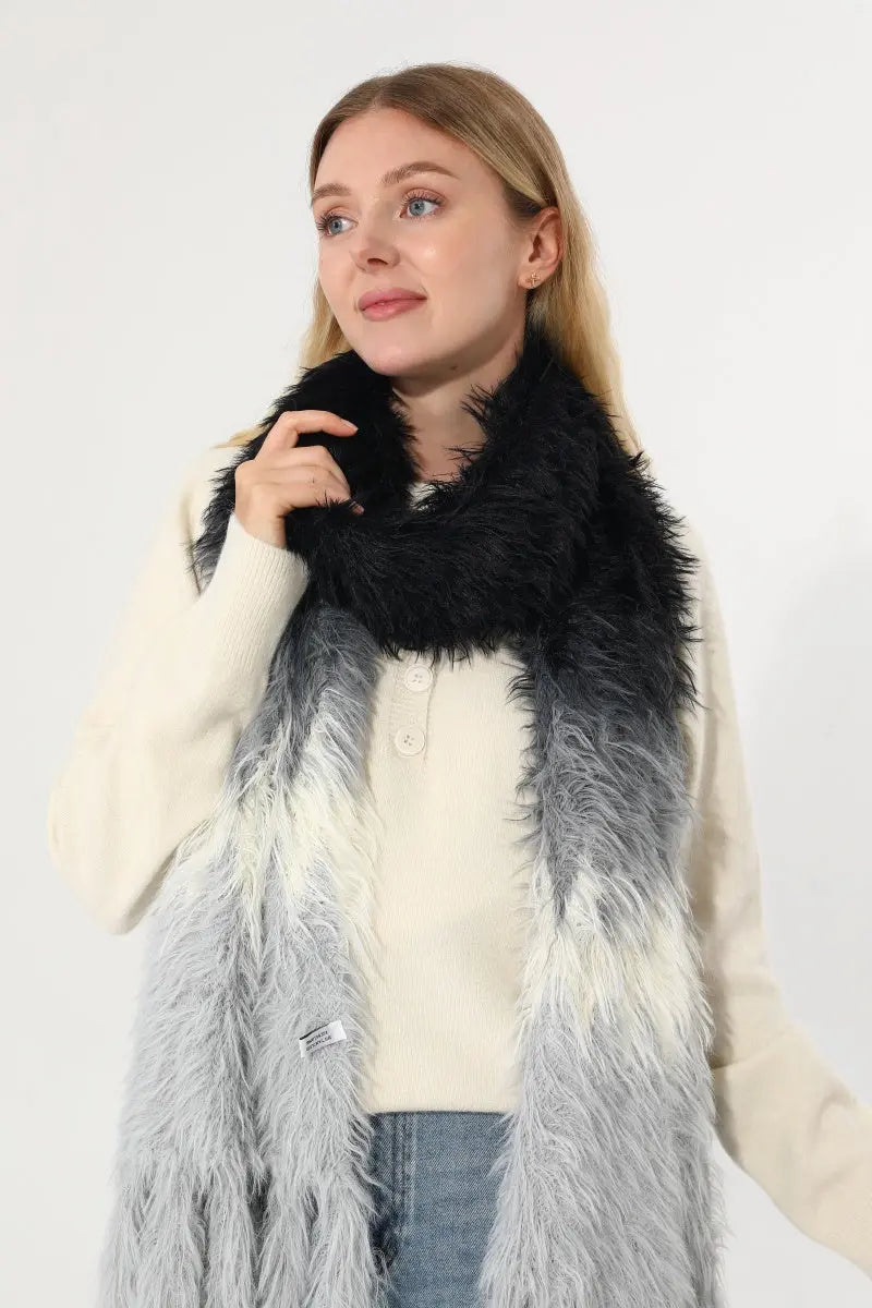 Women Ombre Fluffy Faux Fur Winter Scarf with Tassels 🧣❄️ - NeoKira Unlimited