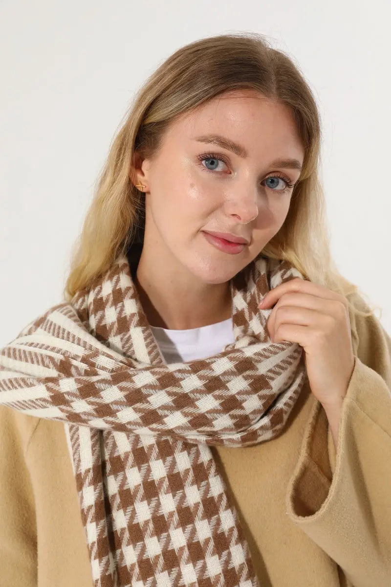 Classic Houndstooth Tassel Scarf Soft Warm Women Winter Shawl 🧣✨ - NeoKira Unlimited