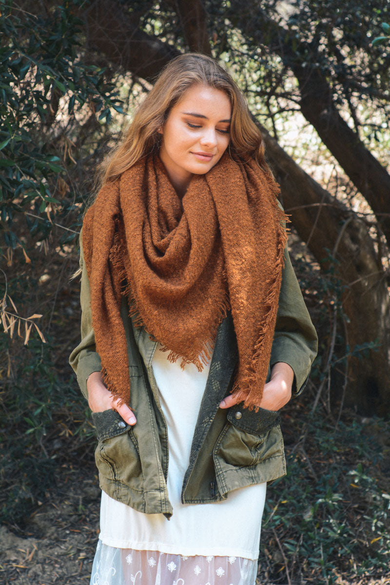 Luxury Mohair Square Scarf – Cozy & Elegant Wrap ❄️🧣 - NeoKira Unlimited