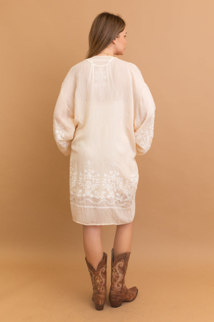 Stylish Blossom Breeze Kimono – Feminine and Trendy - NeoKira Unlimited