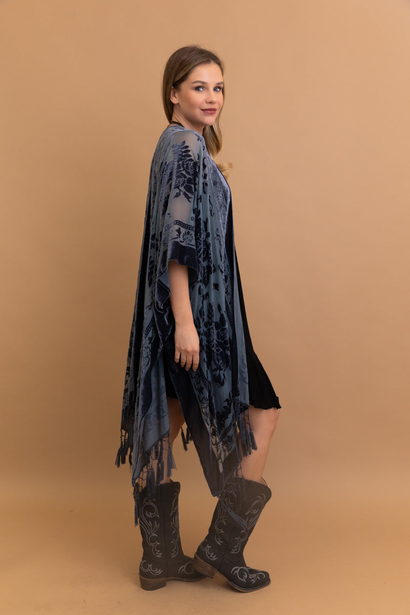 Velvet Dream Mesh Tapestry Kimono Kimono Leto Collection   