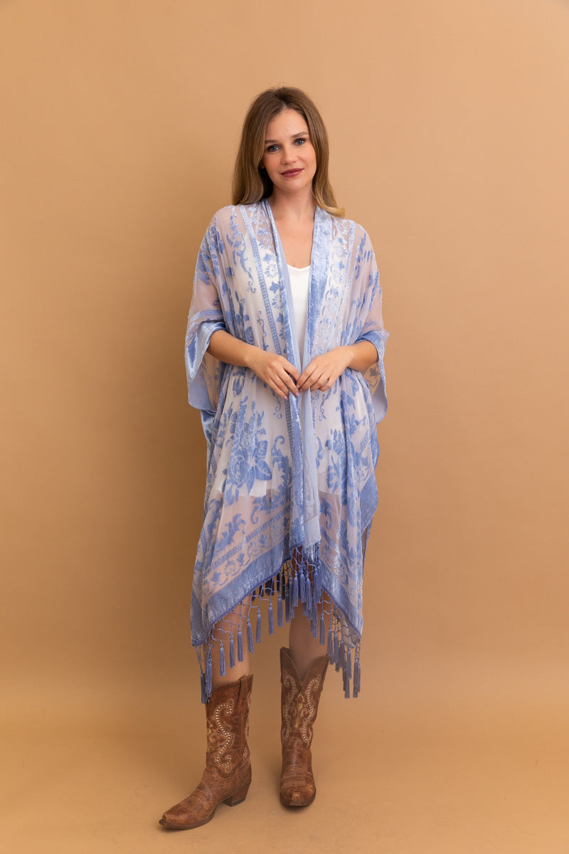 Velvet Dream Mesh Tapestry Kimono Kimono Leto Collection One Size Periwinkle 