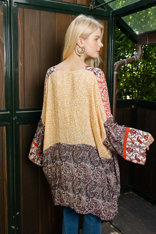 Airy Kimono With Playful Pattern - NeoKira Unlimited