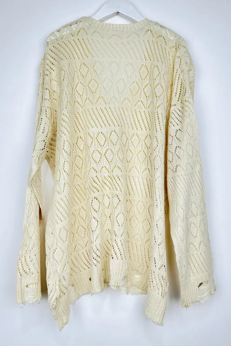 Vintage Cozy: Retro Frayed Hem Diamond Knit Pullover - NeoKira Unlimited
