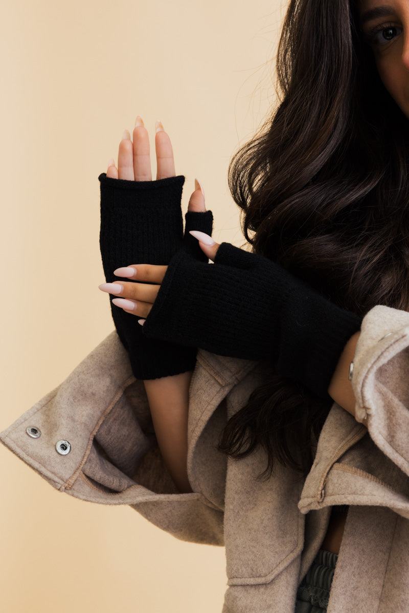Open Mittens Phone Friendly Winter Hand Warmers 🧤 - NeoKira Unlimited