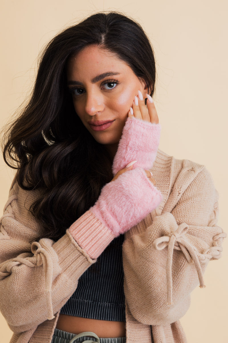 Plush Winter Gloves - Phone-Friendly Use 🤳 - NeoKira Unlimited