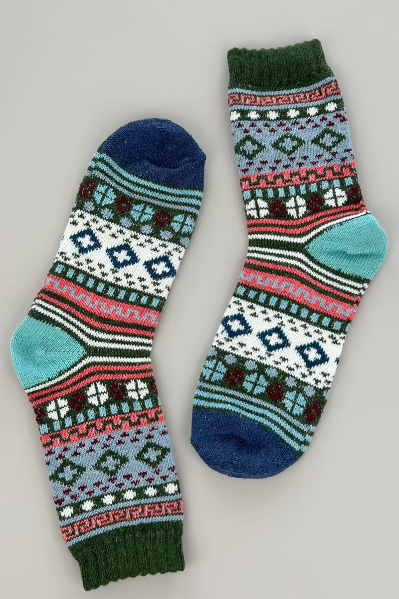 Retro Fair Isle Geometric Knit Crew Winter Socks For Women - NeoKira Unlimited