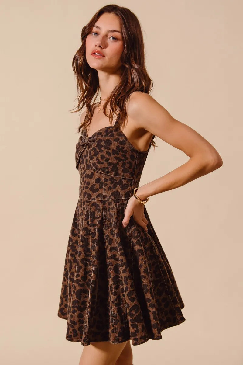 SO ME Leopard Print Flare Dress with Sweetheart Neckline Wild Chic Style - NeoKira Unlimited