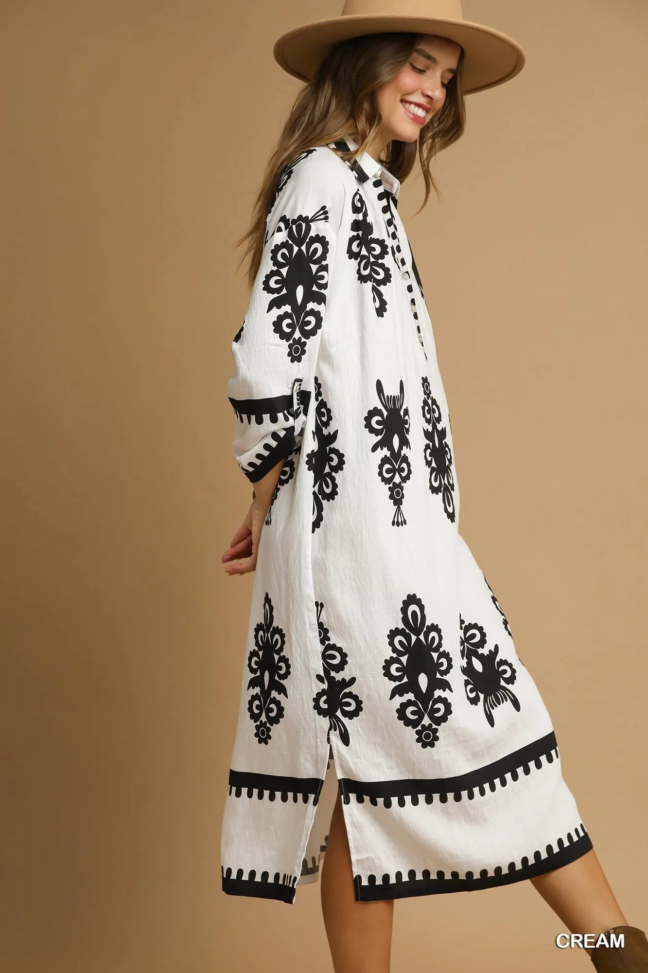 Umgee Abstract Print Midi Dress Black and White Artsy Style - NeoKira Unlimited