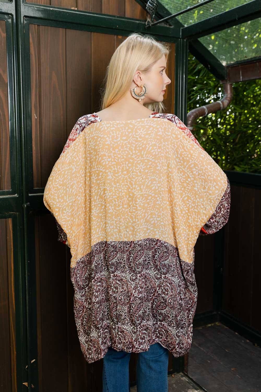 Airy Kimono With Playful Pattern - NeoKira Unlimited