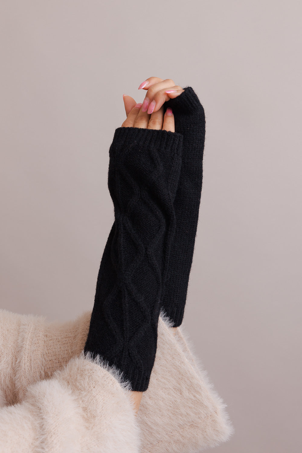 Aran Soft Knitted Arm Warmer - NeoKira Unlimited