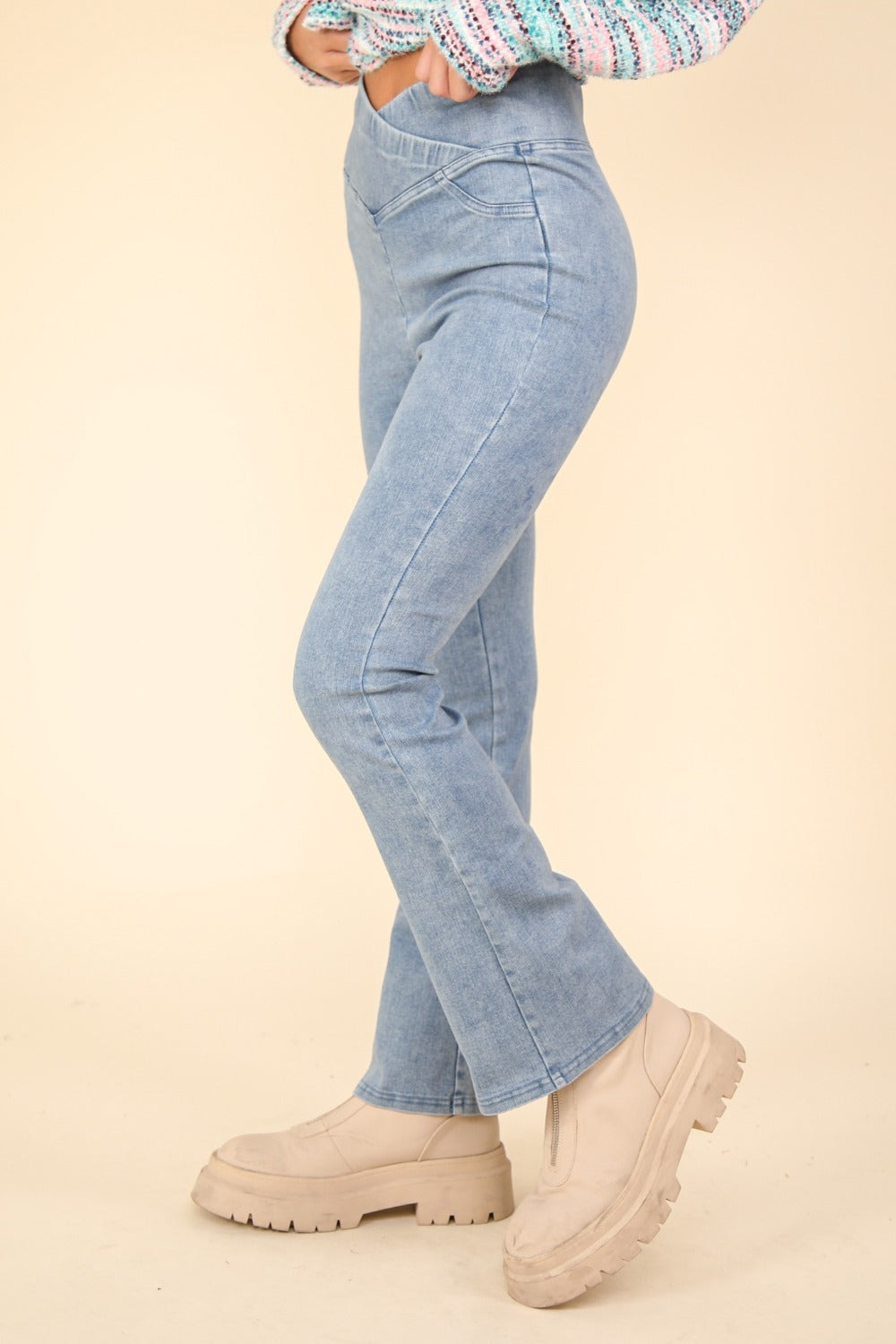 VERY J Washed Denim Stretchy Crossover Waist Leggings - NeoKira Unlimited