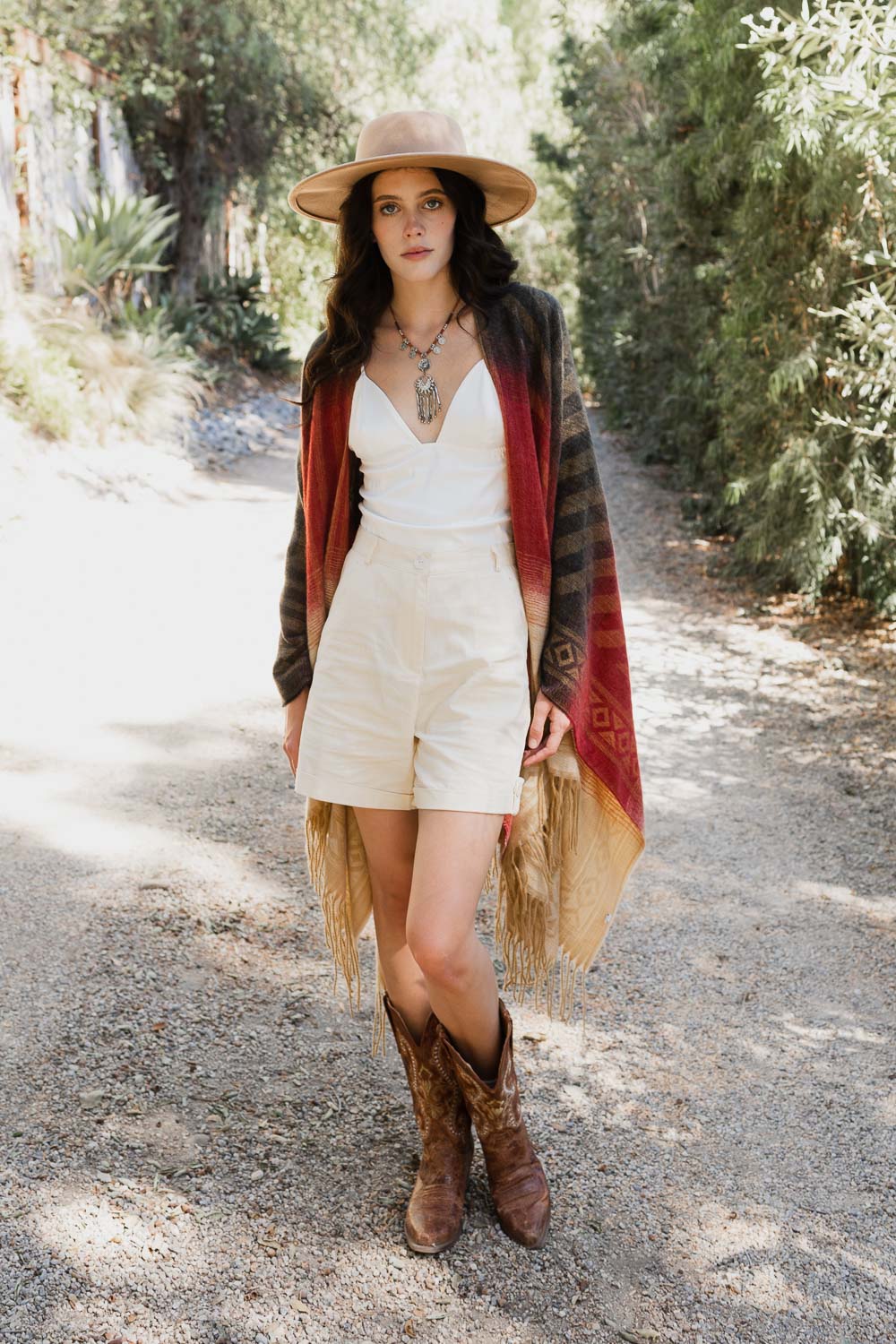 Bohemian Style Color Blend Tassel Serape - NeoKira Unlimited