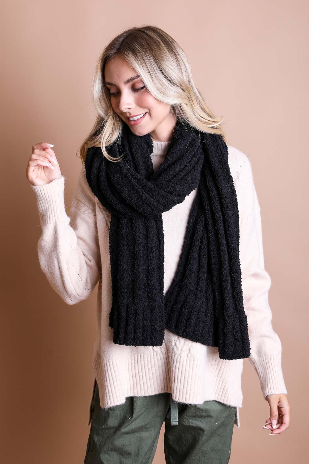 Boucle Vertical Knit Scarf - NeoKira Unlimited