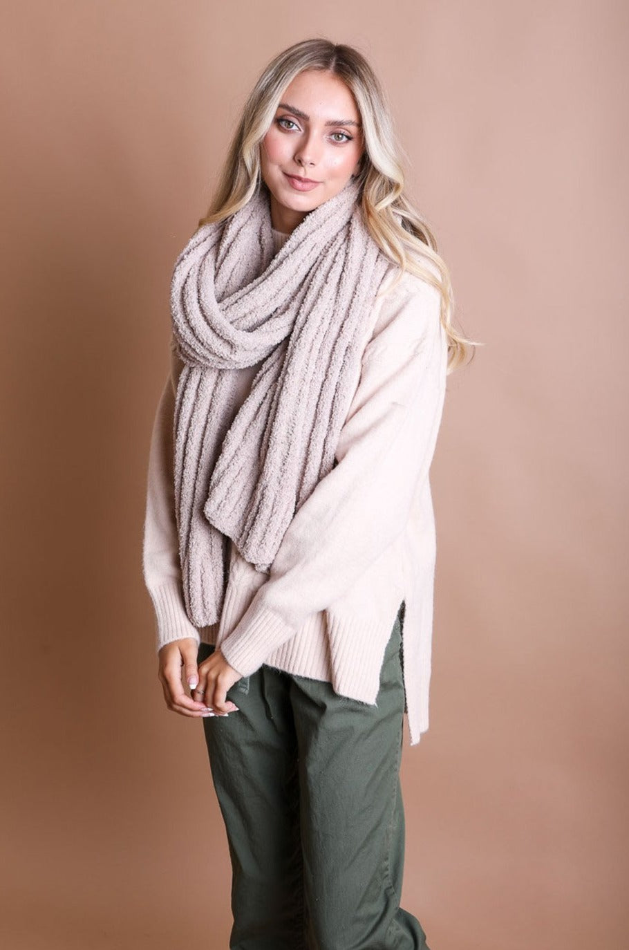 Boucle Vertical Knit Scarf - NeoKira Unlimited