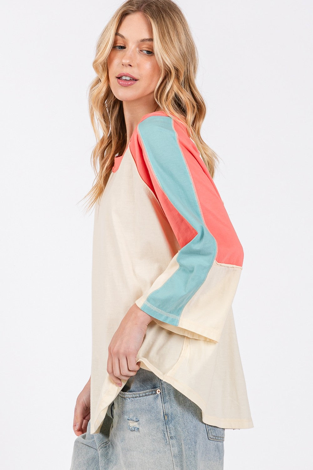 SAGE + FIG Color Block Curved Hem T-Shirt T-Shirt Trendsi   