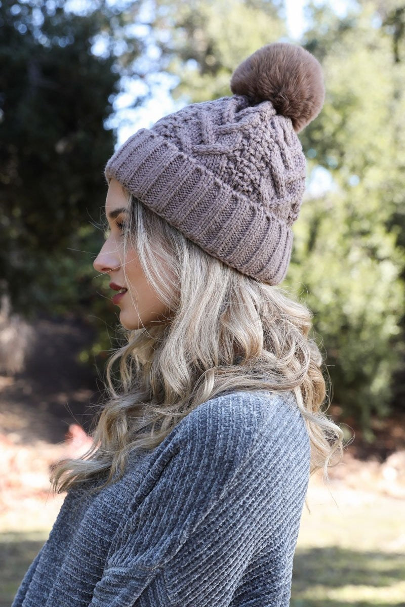 Cable Knit Pom Beanie - NeoKira Unlimited