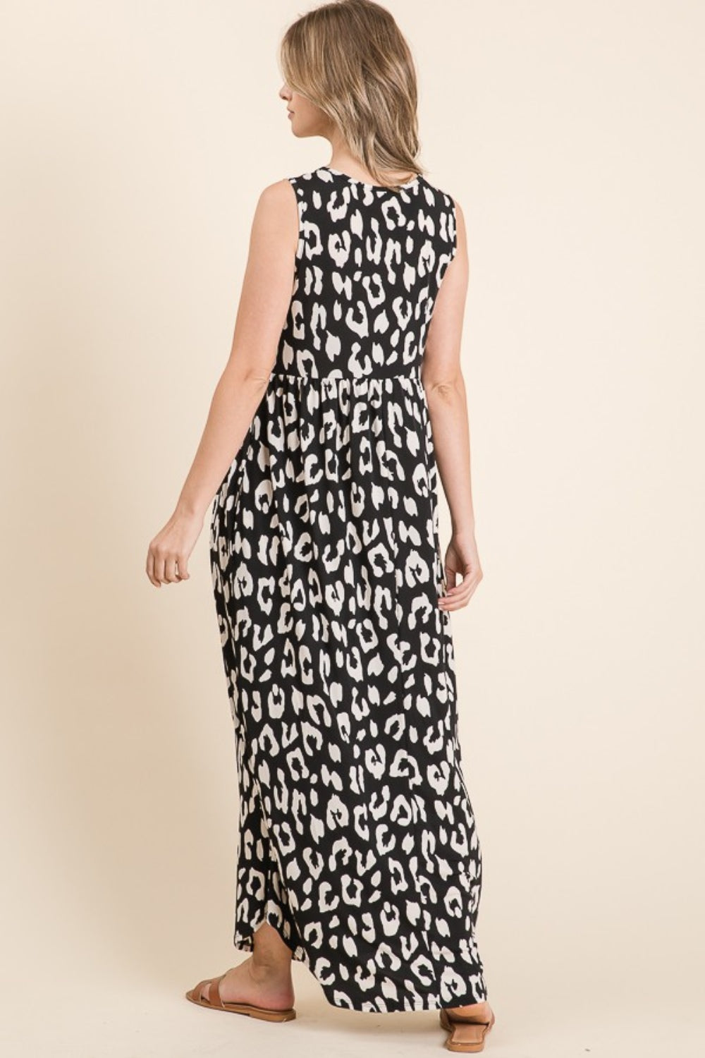 BOMBOM Leopard Maxi Dress with Pockets - NeoKira Unlimited