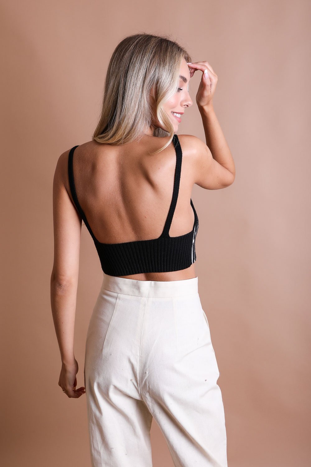 Chic Mod Lines Contour Brami - NeoKira Unlimited