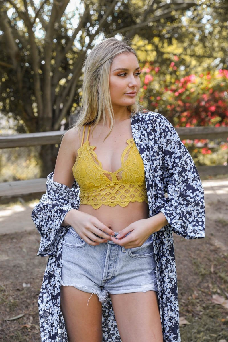 Chloe Crochet Bralette - NeoKira Unlimited