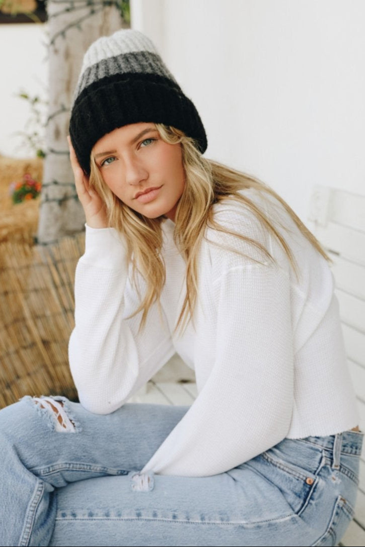 Color Block Knit Beanie - NeoKira Unlimited