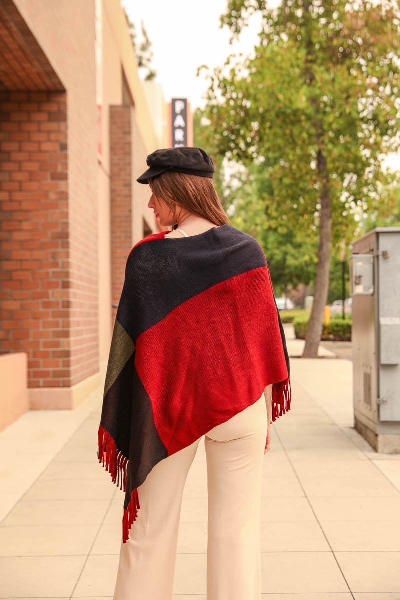 Color Block Tasseled Poncho Ponchos Leto Collection   