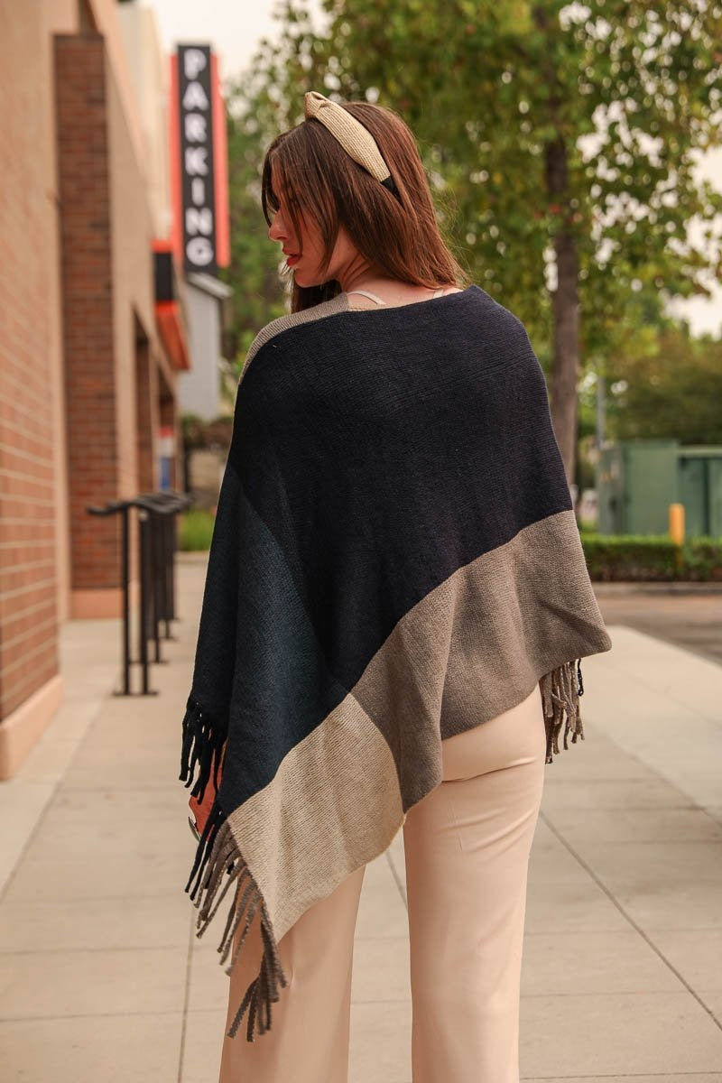 Color Block Tasseled Poncho Ponchos Leto Collection   