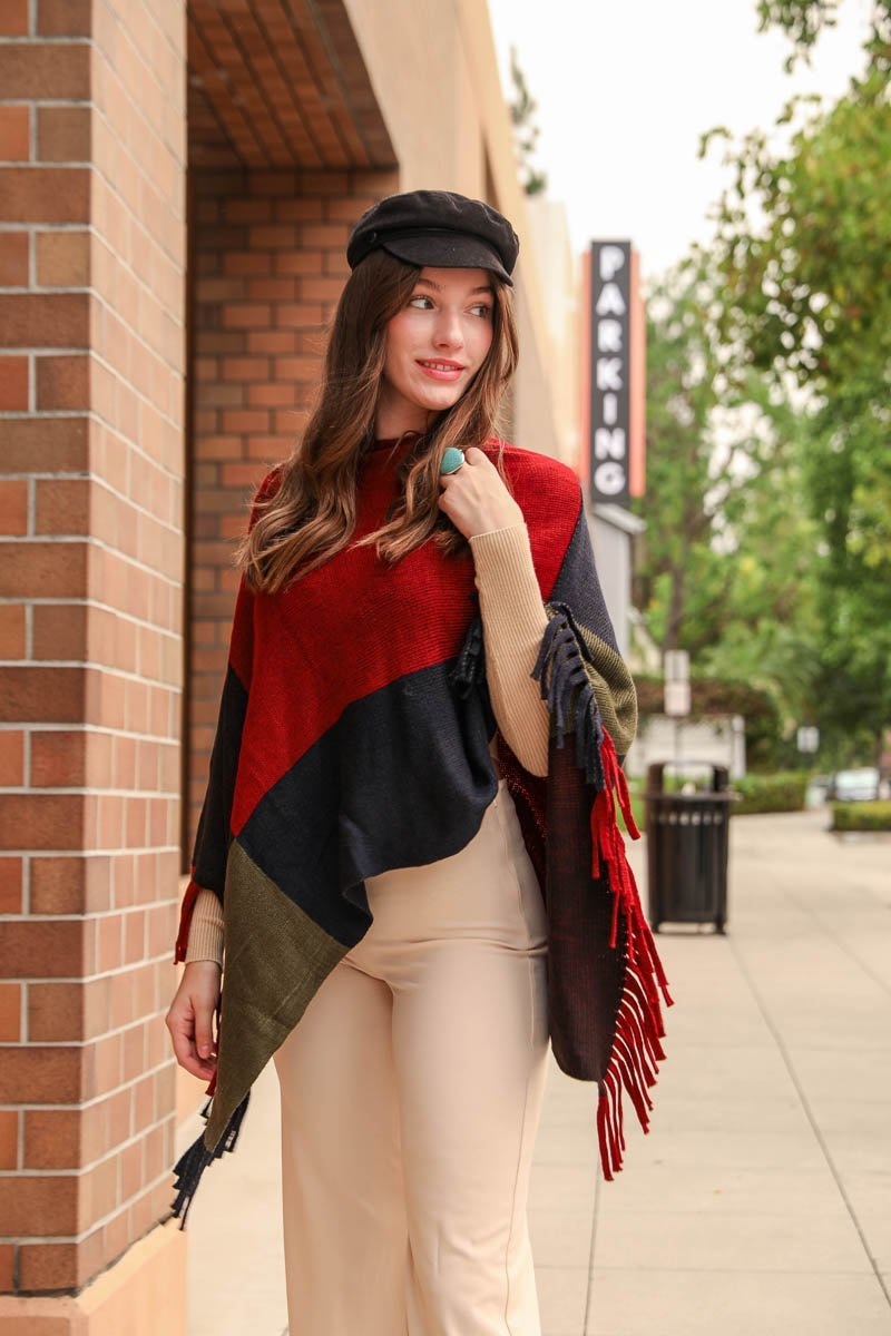 Color Block Tasseled Poncho Ponchos Leto Collection Red/Blue  