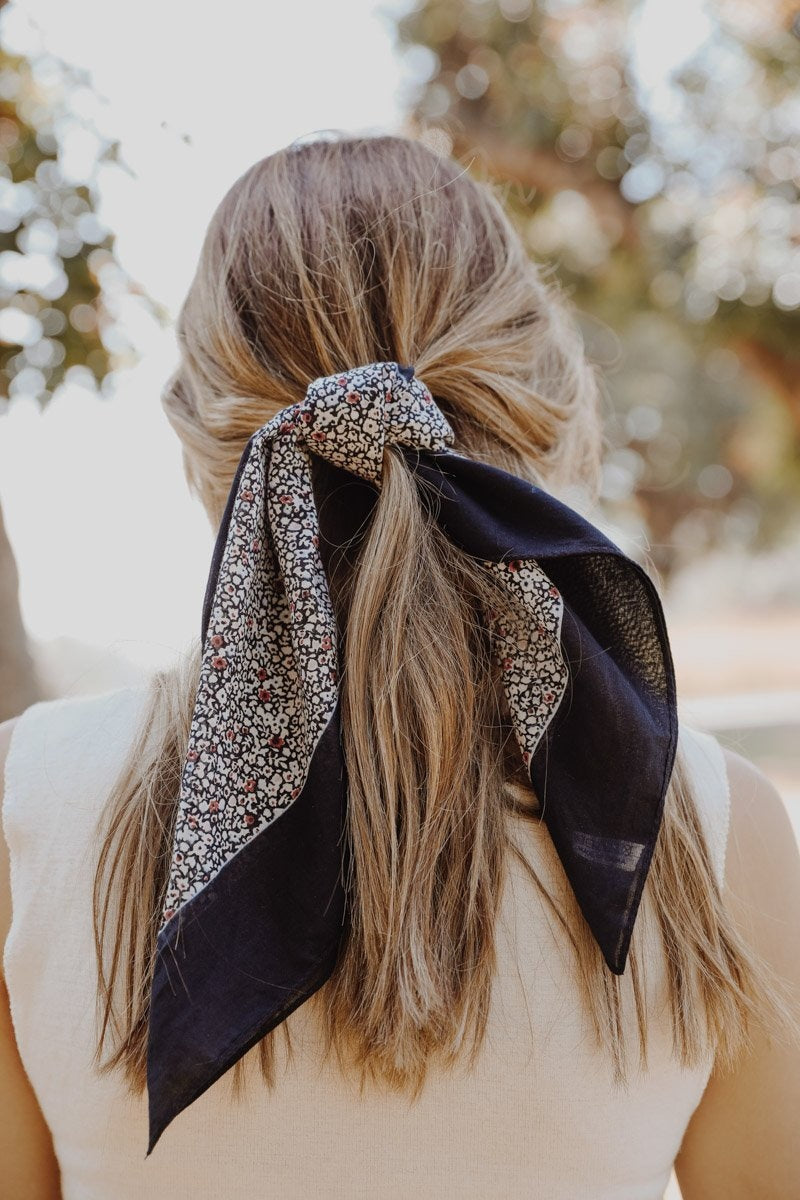 Ditsy Floral Bandana - NeoKira Unlimited