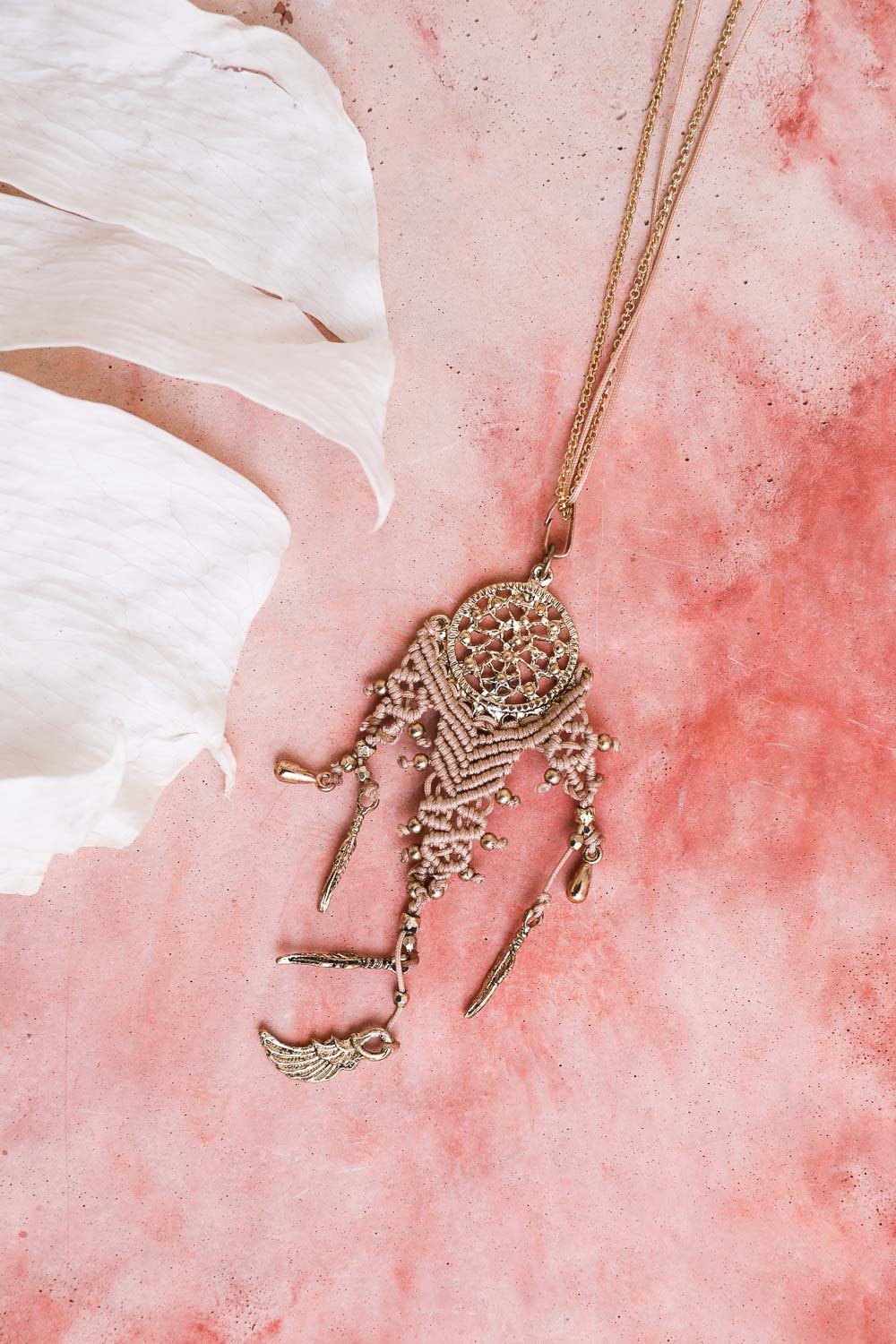 Dream Weave Medallion Necklace - NeoKira Unlimited