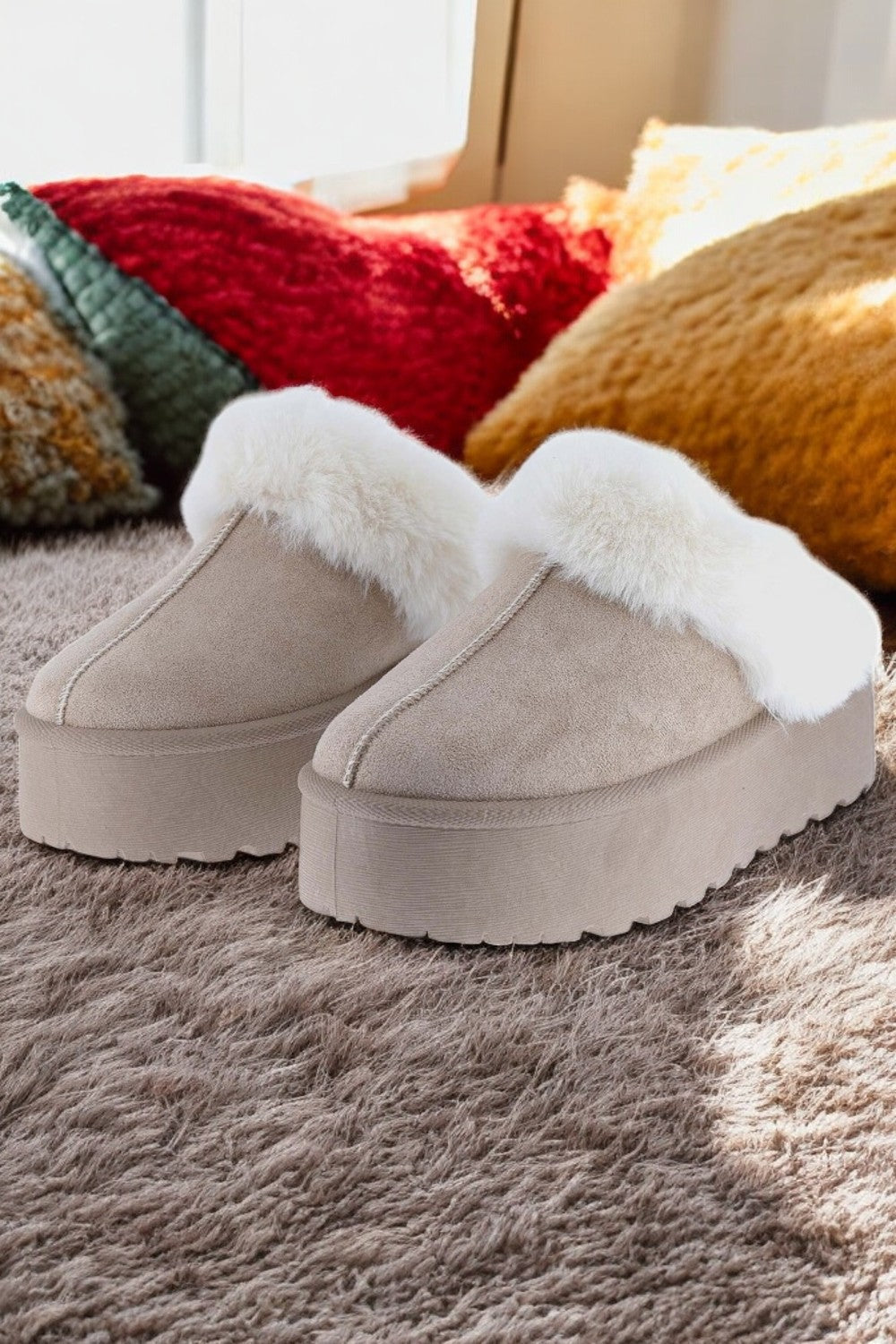 Weeboo Thick Bottom Fur Trim Snow Slippers - NeoKira Unlimited