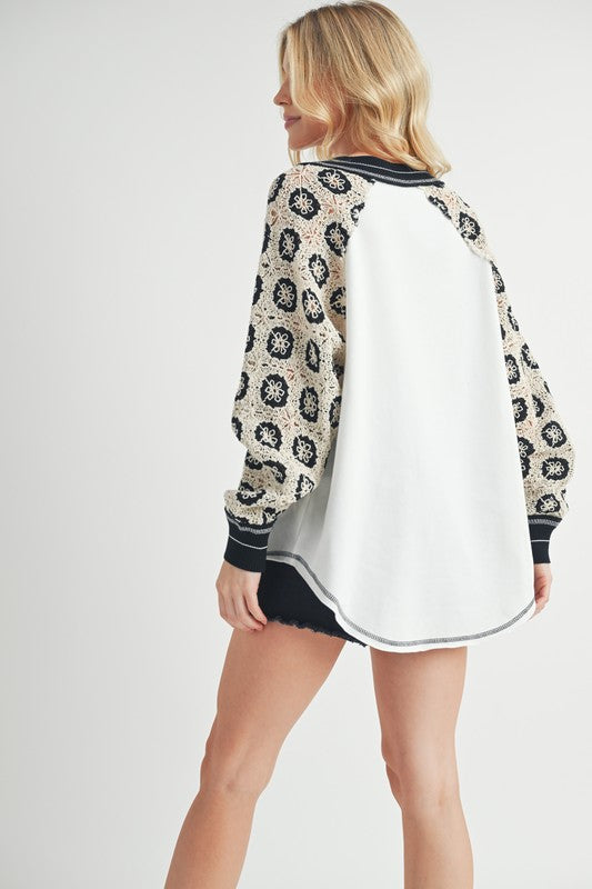 Aemi+Co Crochet Contrast Stitching V Neck Top - NeoKira Unlimited