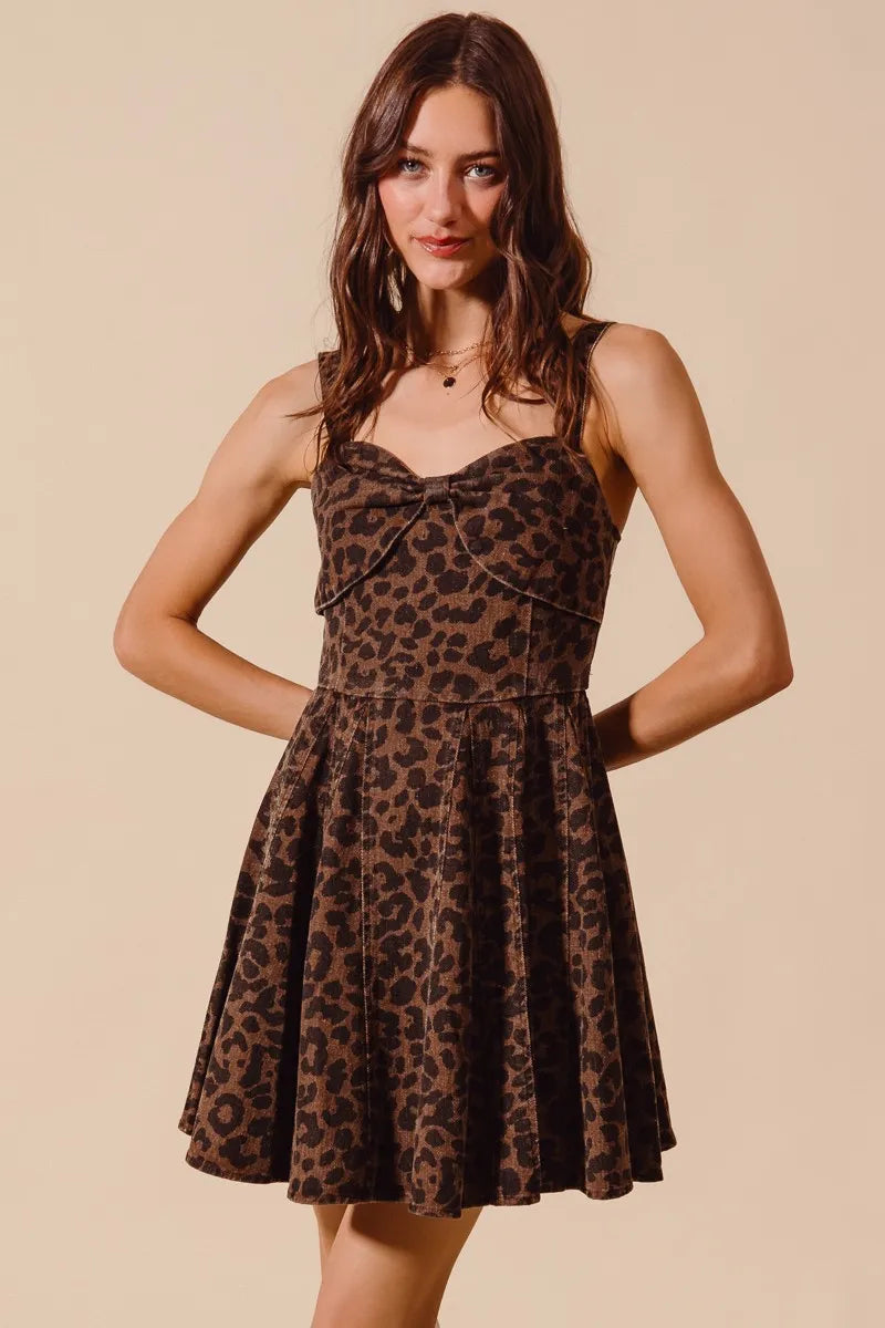 SO ME Leopard Print Flare Dress with Sweetheart Neckline Wild Chic Style - NeoKira Unlimited