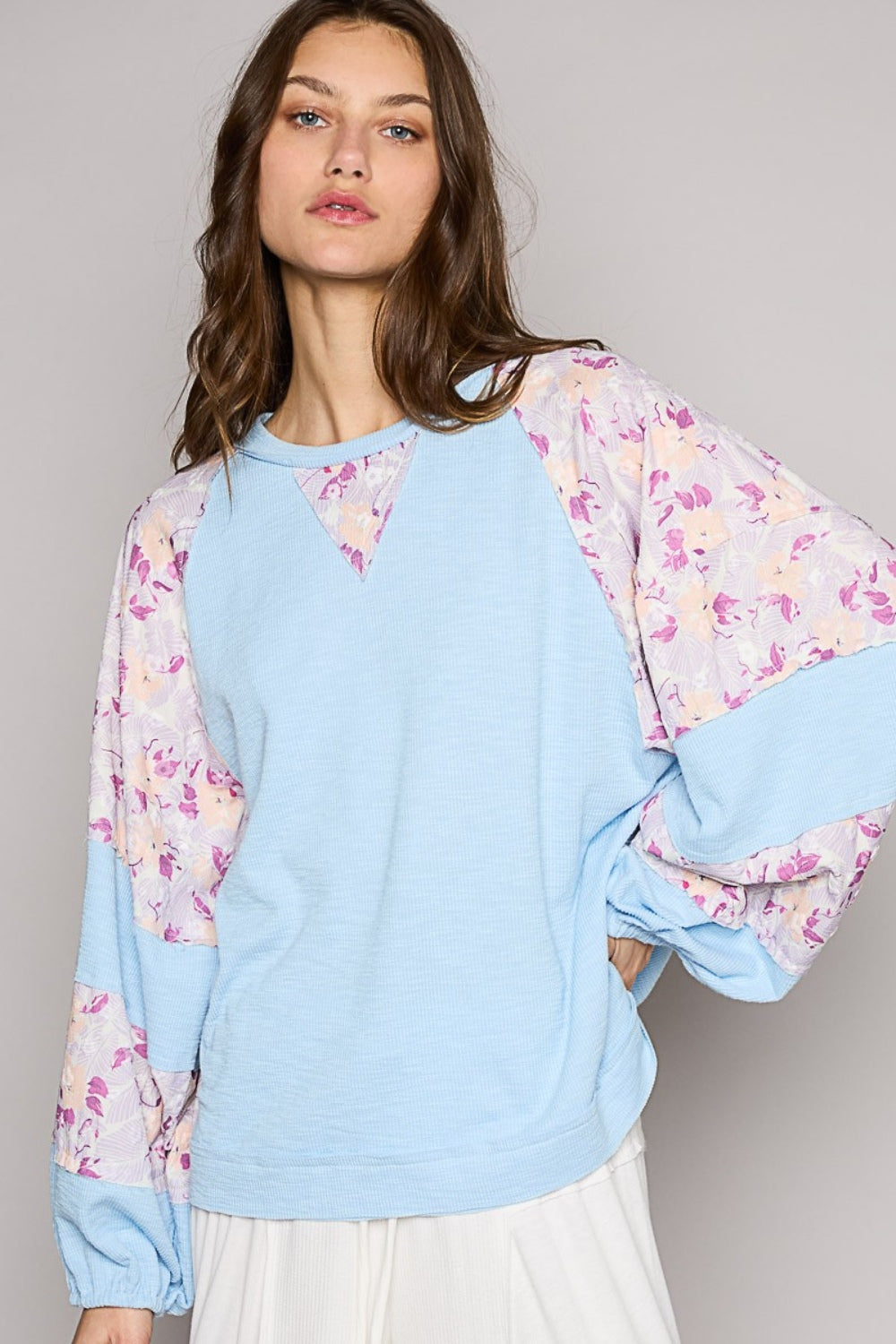 POL Round Neck Balloon Floral Long Sleeve Top - NeoKira Unlimited