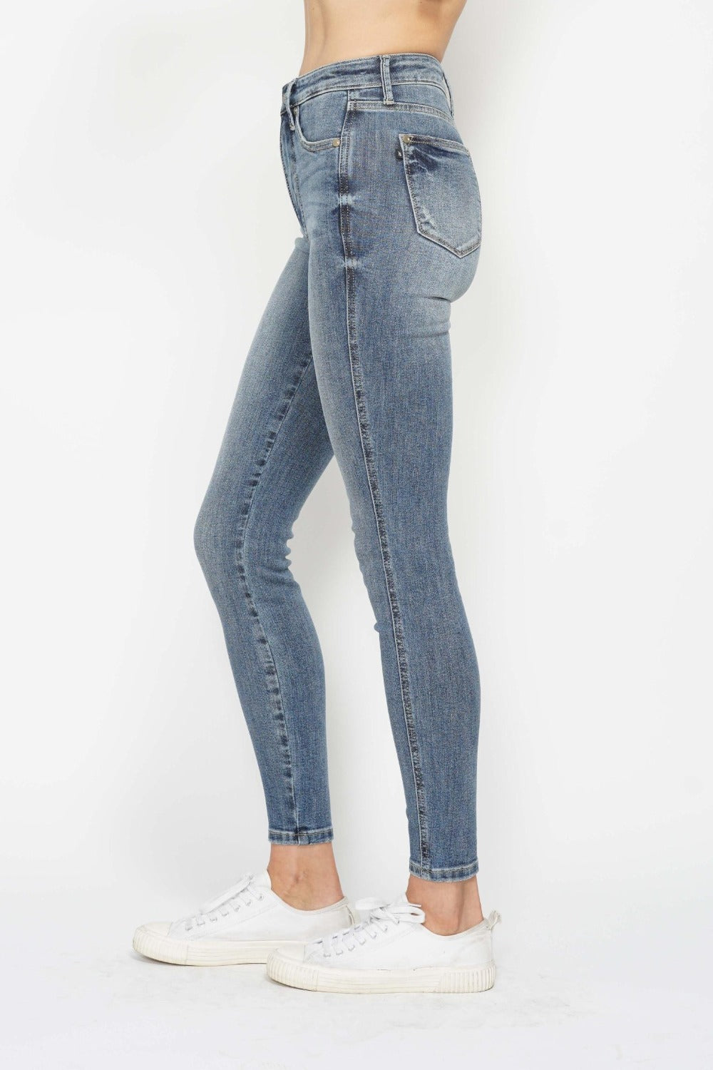 Judy Blue Full Size Tummy Control Contrast Wash Skinny Jeans - NeoKira Unlimited