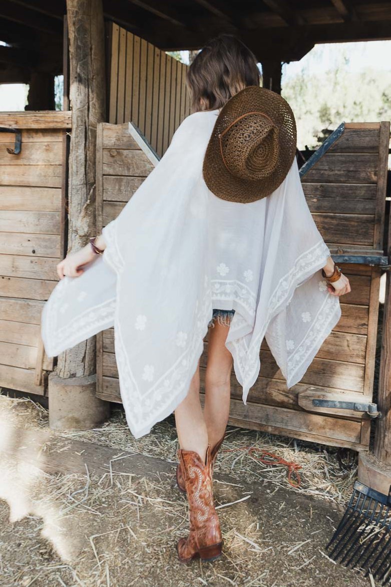 Floral Embroidered Sleeves Kimono - NeoKira Unlimited