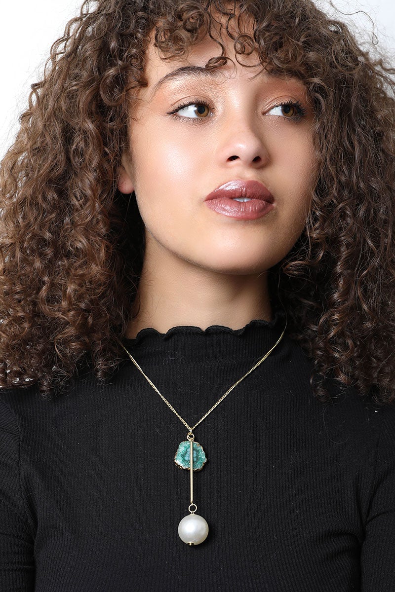Gem and Pearl Pendant Necklace - NeoKira Unlimited