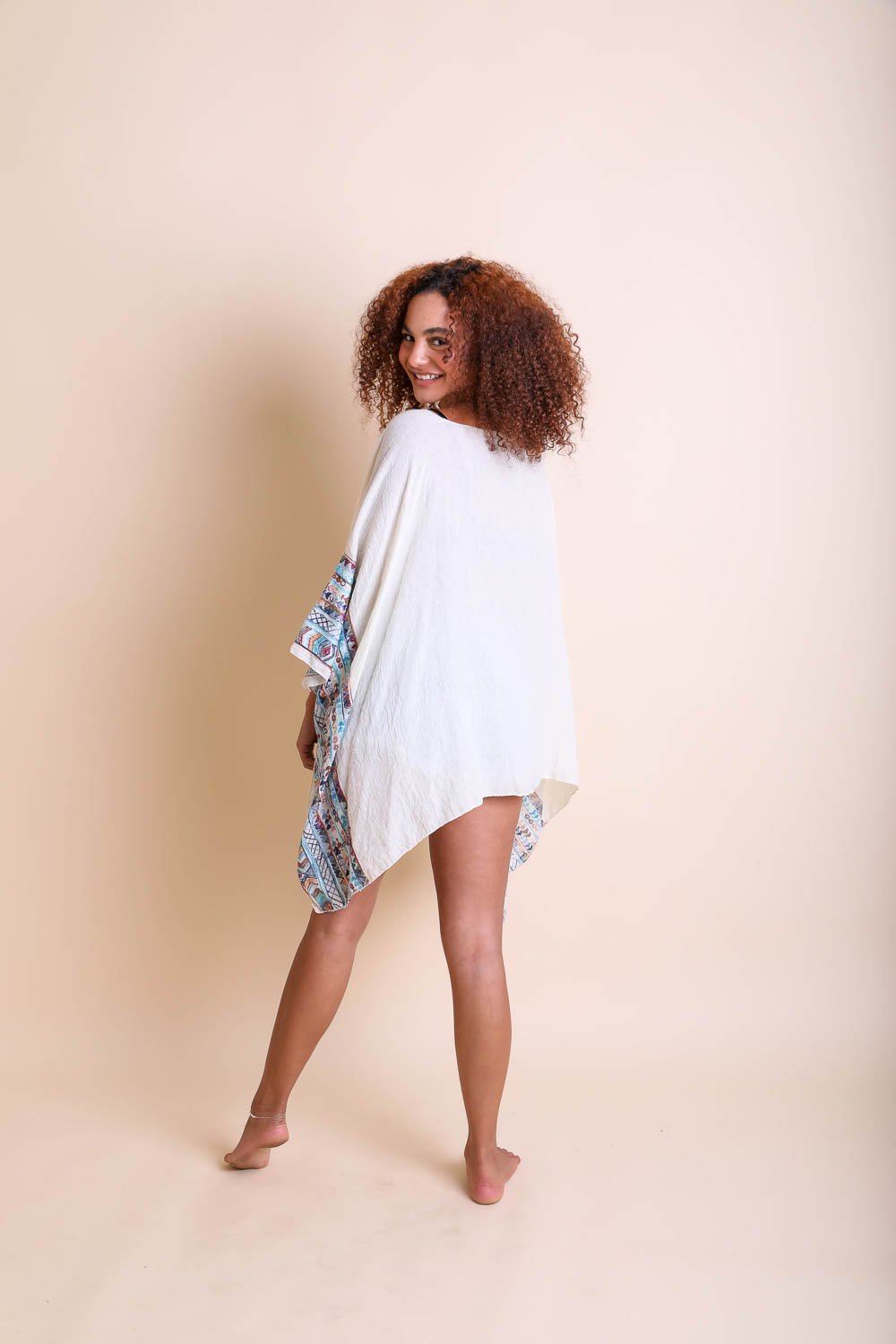 Geometric Embroidered Tunic Kimono Leto Collection   