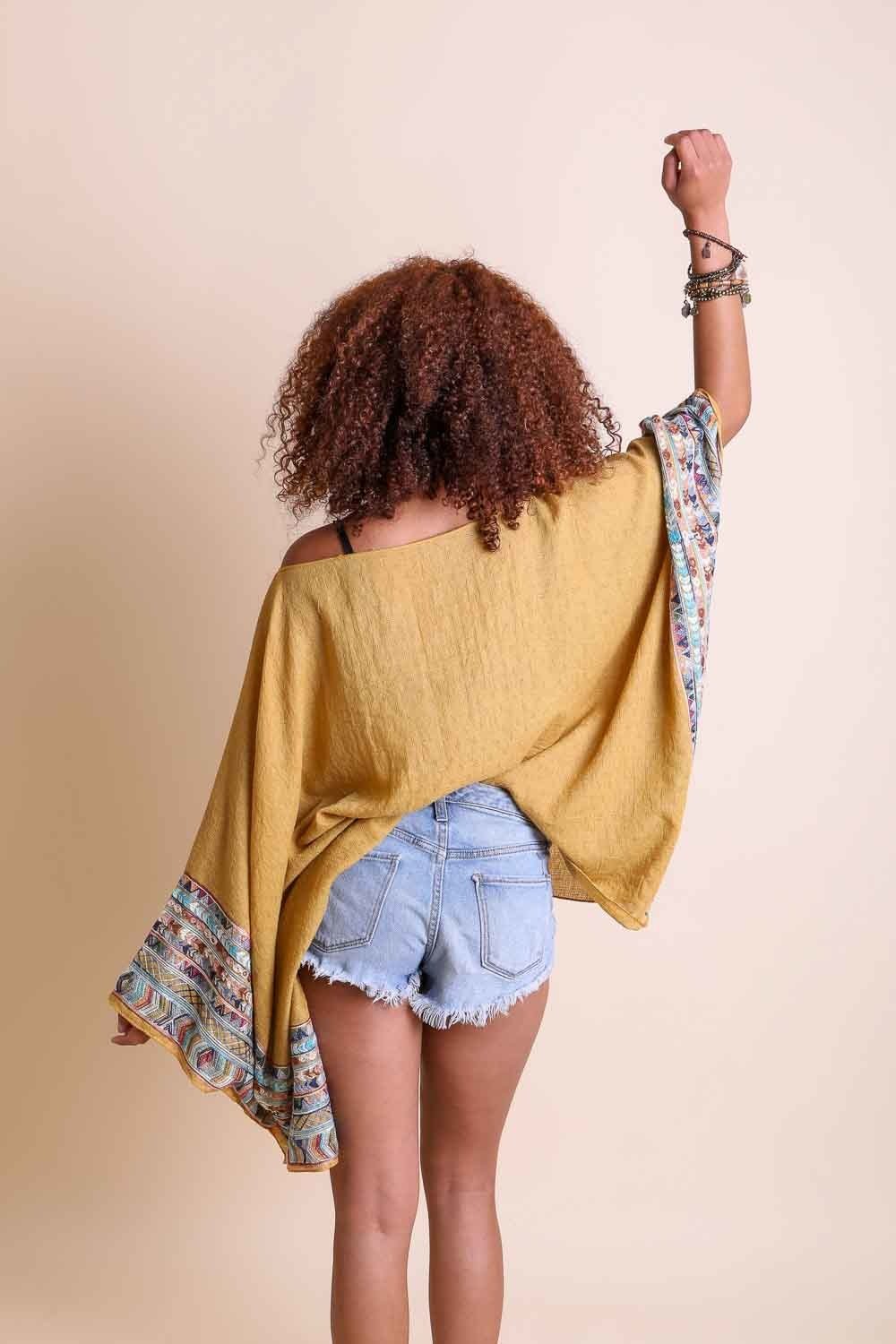 Geometric Embroidered Tunic Kimono Leto Collection   