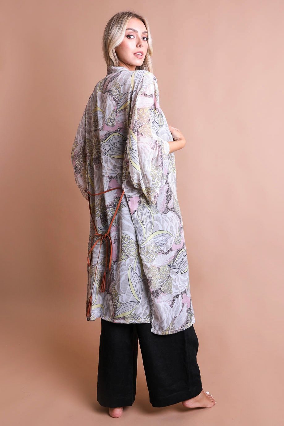 Ikebana Kimono - NeoKira Unlimited