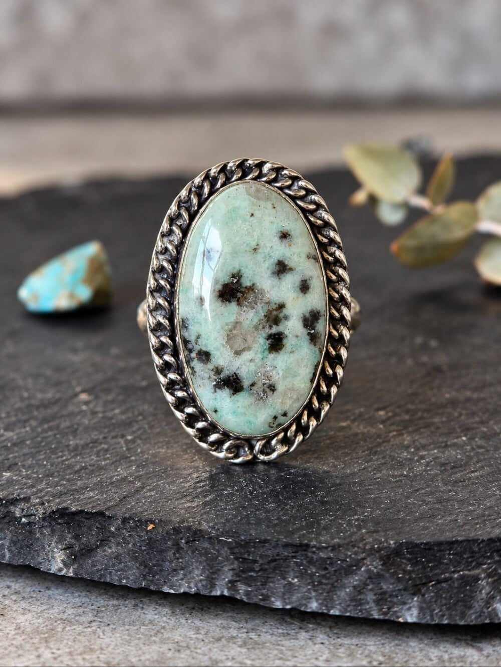 Kiwi Jasper Oval Ring Twisted Rope Bezel Artisan 925 Sterling Silver Boho Chic - NeoKira Unlimited